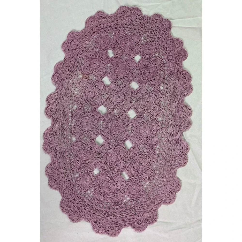 Vintage Handmade Pink Crochet Doily Oval Table Runner 18x12 Lace Decor